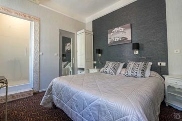 lang[meta_title] - Chambre 03 - Vue 3